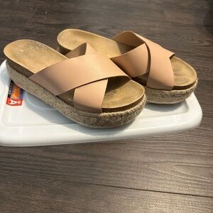 Women's Tan Platform Sandals
